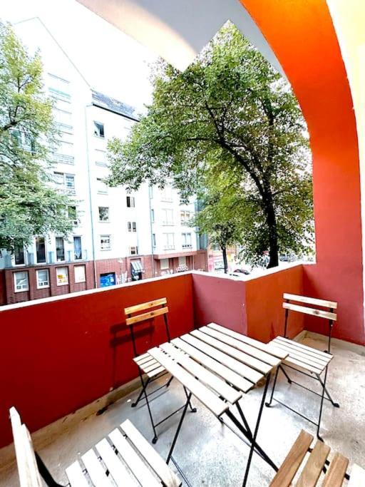 Schoenes Grosses Apartment Im Zentrum Berlins Exterior foto