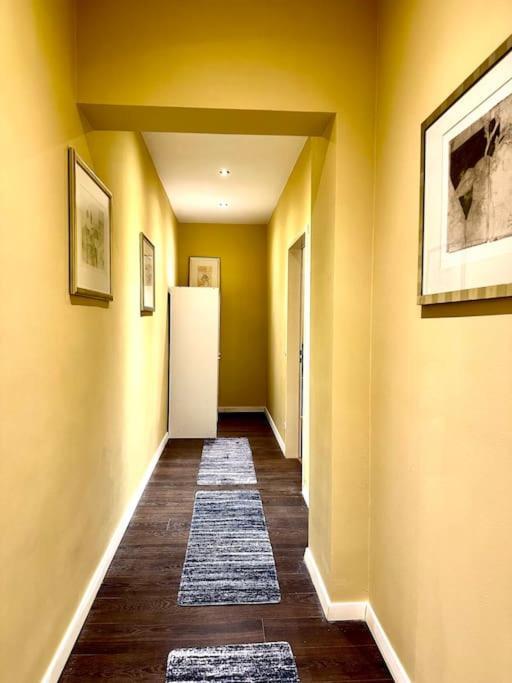 Schoenes Grosses Apartment Im Zentrum Berlins Exterior foto
